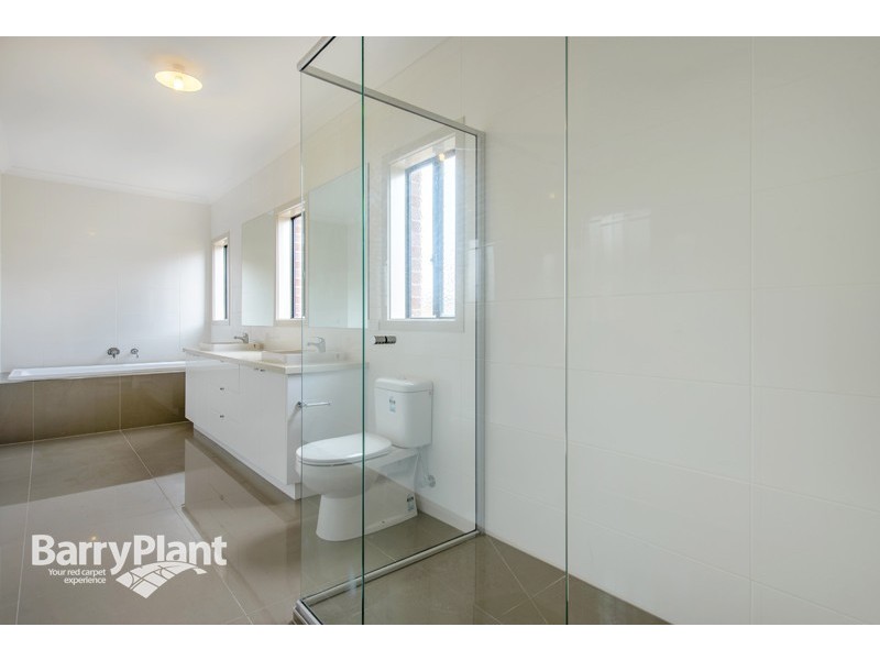 178 Clarendon Drive, Keysborough VIC 3173