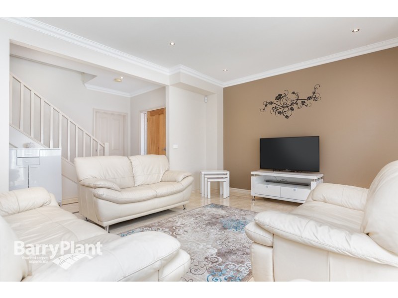 2/20 Napier Street, Dandenong VIC 3175