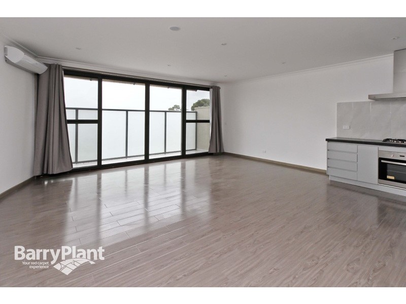 4/10 Llewellyn Place, Eumemmerring VIC 3177