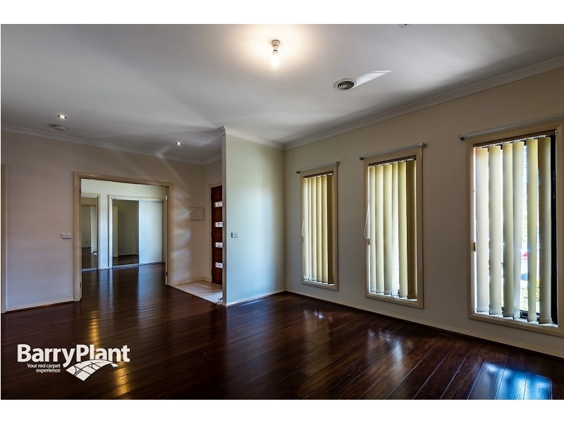 1/8 Jones Road, Dandenong VIC 3175