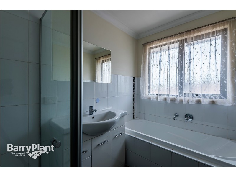 1/8 Jones Road, Dandenong VIC 3175