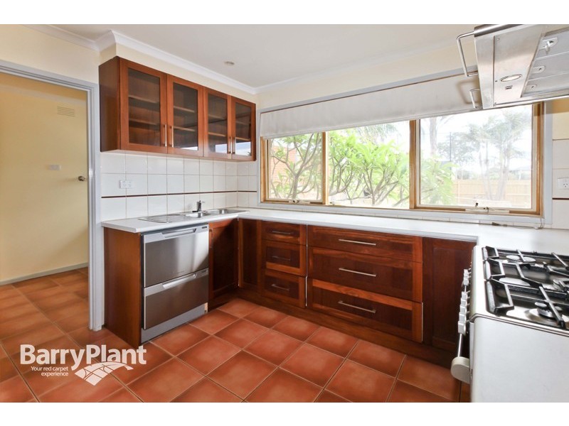 29 Kuringgai Crescent, Noble Park VIC 3174