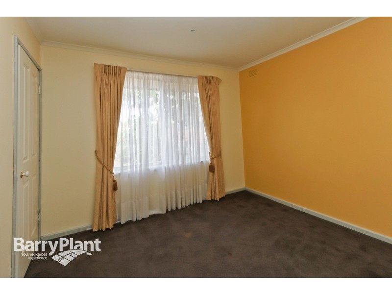 29 Kuringgai Crescent, Noble Park VIC 3174