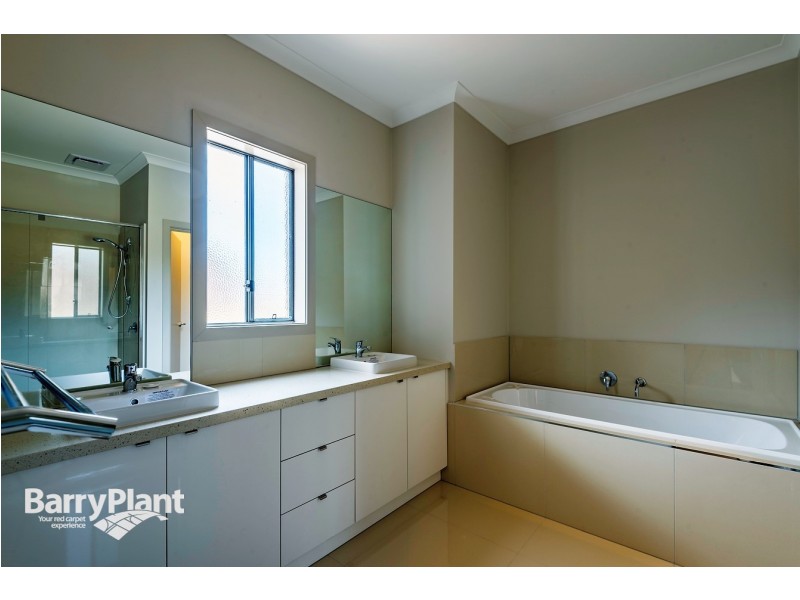 34 Glenfern Street, Keysborough VIC 3173