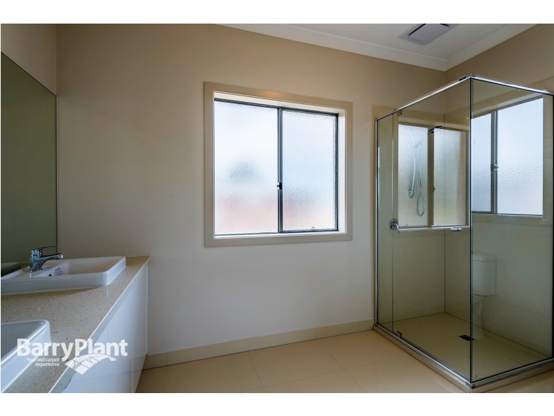 34 Glenfern Street, Keysborough VIC 3173