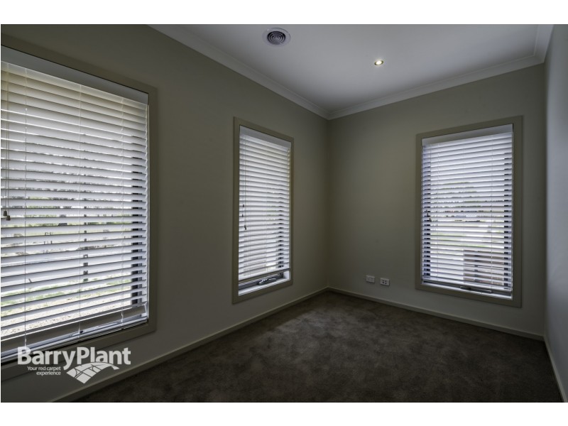 34 Glenfern Street, Keysborough VIC 3173