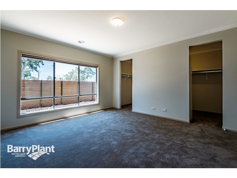 200 Clarendon Drive, Keysborough VIC 3173