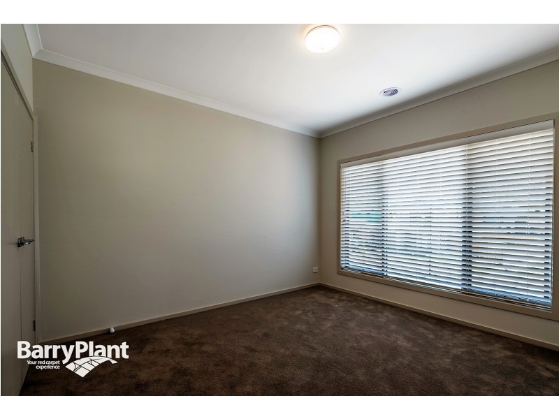 200 Clarendon Drive, Keysborough VIC 3173