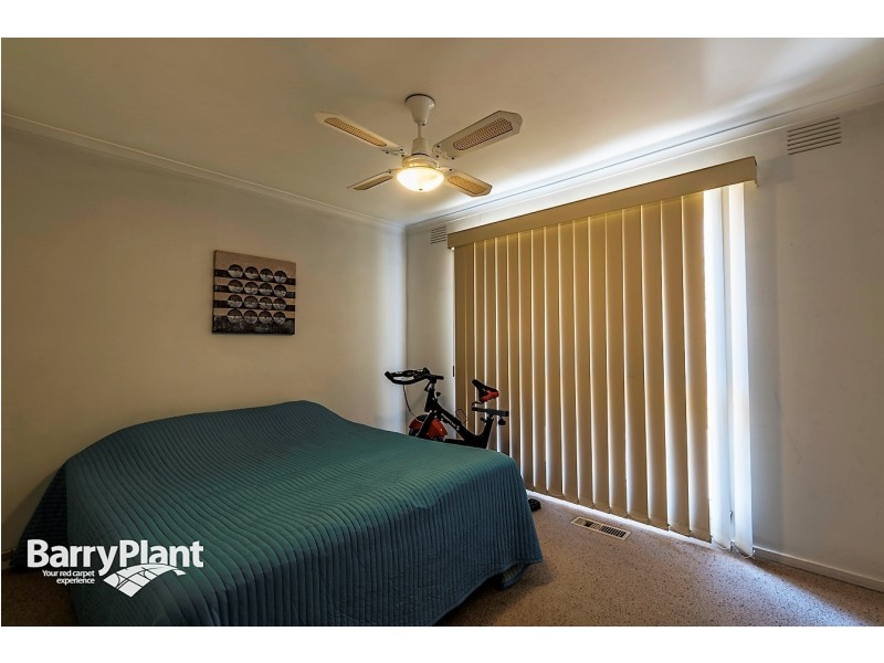 22 Balfour Place, Noble Park North VIC 3174