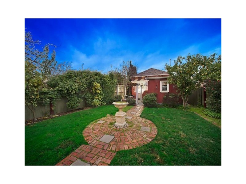 13 Palmerston Grove, Oakleigh VIC 3166