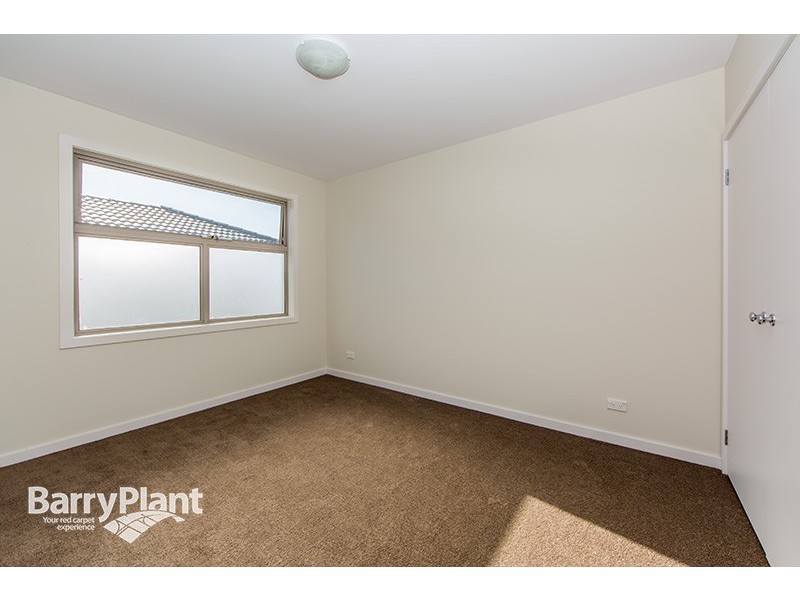 1/2 Bowmore Road, Noble Park VIC 3174