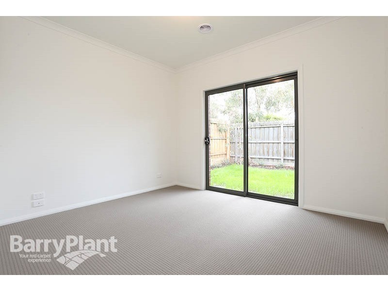 4/24-26 Whitworth Avenue, Springvale VIC 3171