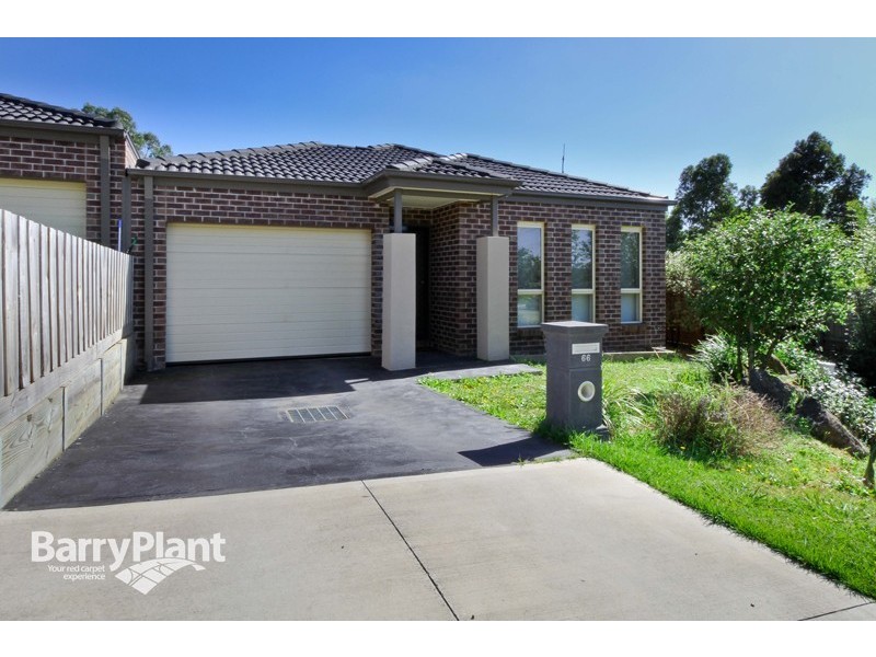 66 Innes Court, Berwick VIC 3806