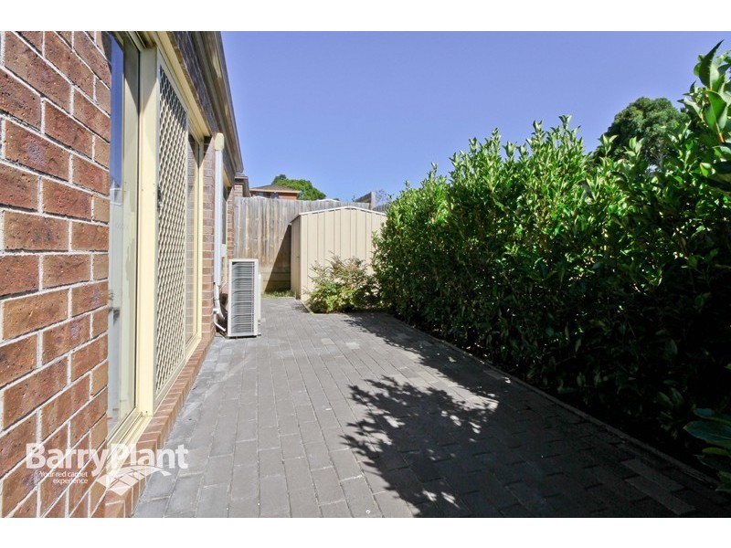 66 Innes Court, Berwick VIC 3806