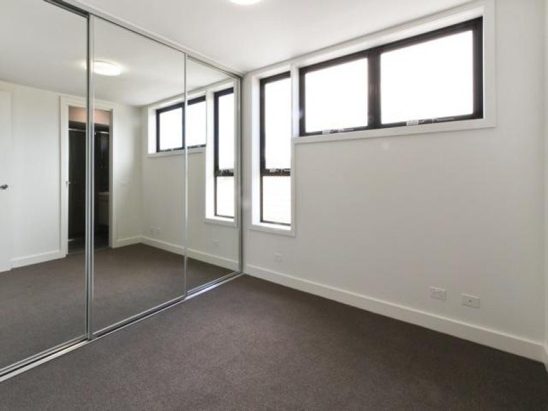 4/12 New Street, Dandenong VIC 3175