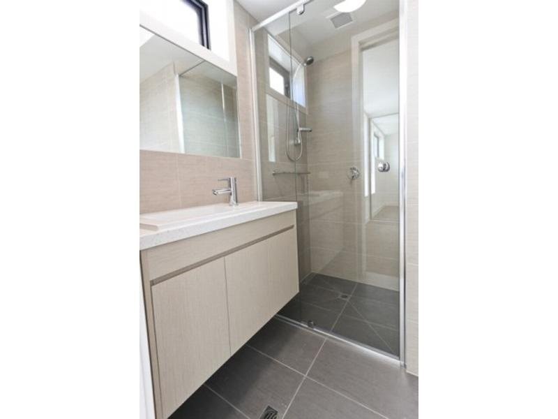 4/12 New Street, Dandenong VIC 3175