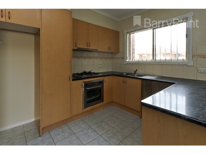 8/85-87 Frawley Road, Hallam VIC 3803