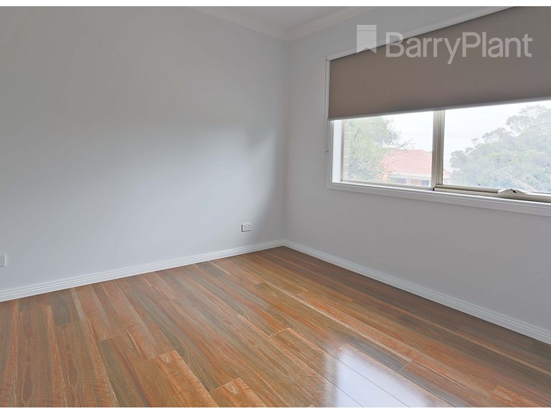 1/5 Elray Avenue, Dandenong VIC 3175