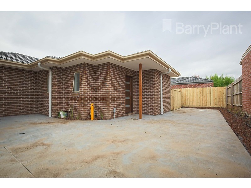 3/5 Elray Avenue, Dandenong VIC 3175