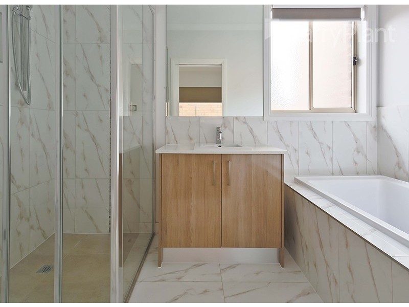 3/5 Elray Avenue, Dandenong VIC 3175