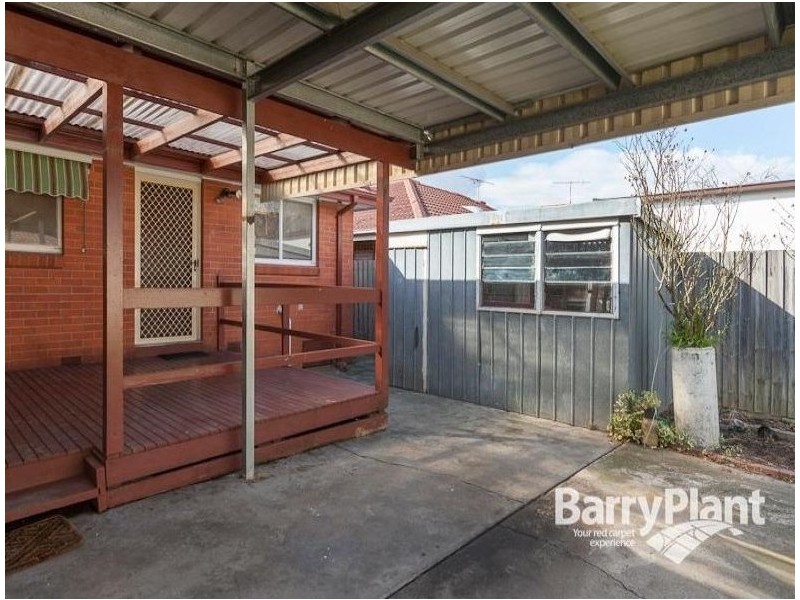 8 Laemmle St, Dandenong North VIC 3175