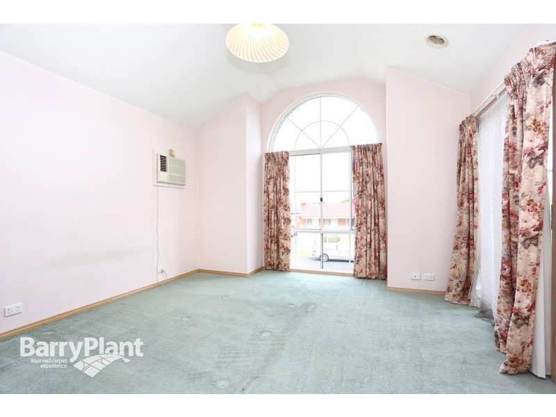 44 Hedgeley Road, Keysborough VIC 3173