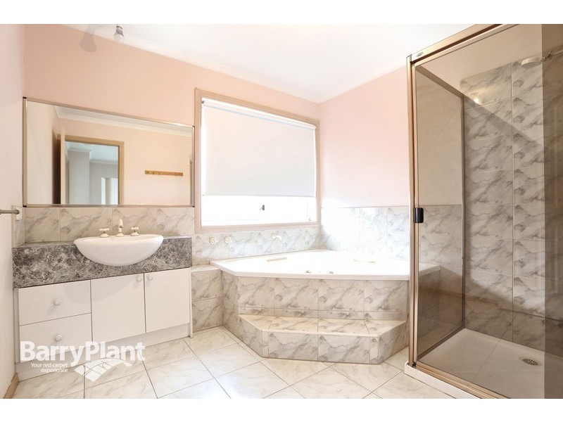 44 Hedgeley Road, Keysborough VIC 3173