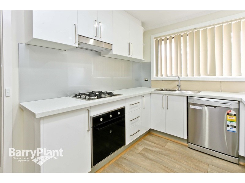1/5 Ellt Cres, Noble Park VIC 3174