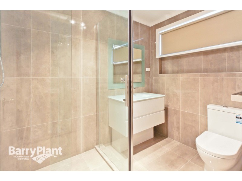 1/5 Ellt Cres, Noble Park VIC 3174