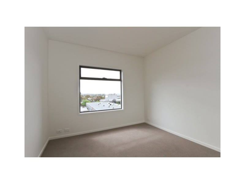 19/3 Close Ave, Dandenong VIC 3175