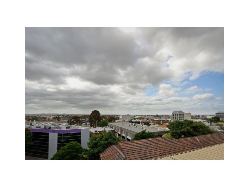 19/3 Close Ave, Dandenong VIC 3175