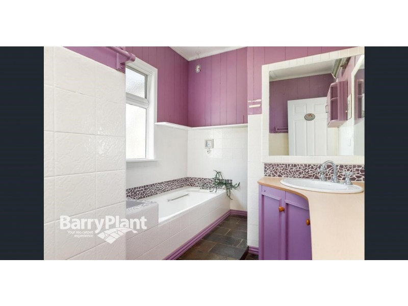49 St Johns Avenue, Springvale VIC 3171