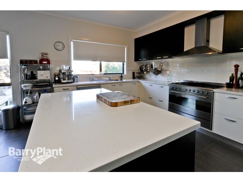 46 Viewgrand Rise, Lysterfield VIC 3156
