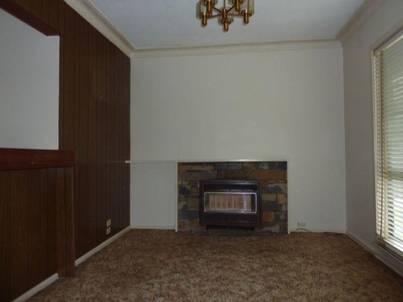 33 Jeffers Street, Noble Park VIC 3174