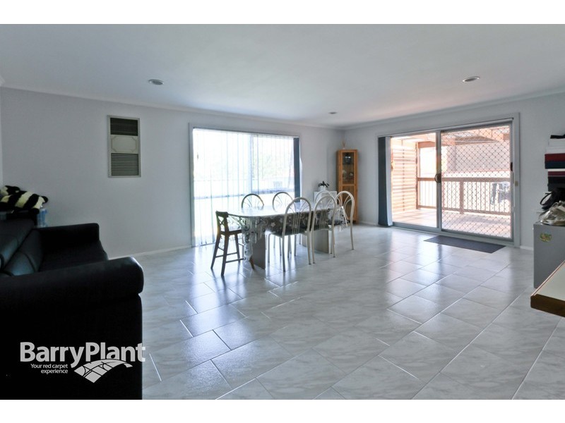 268 Cheltenham Road, Keysborough VIC 3173