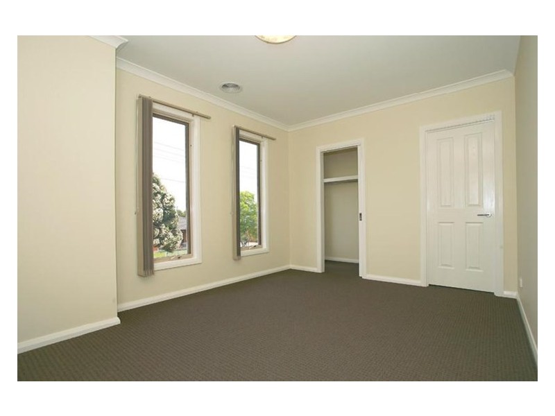 1/8 Valerie Street, Noble Park VIC 3174