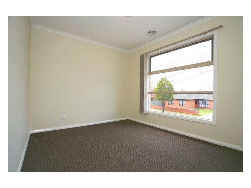 1/8 Valerie Street, Noble Park VIC 3174