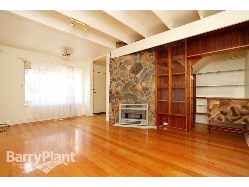 8 Hampstead Rd, Noble Park North VIC 3174