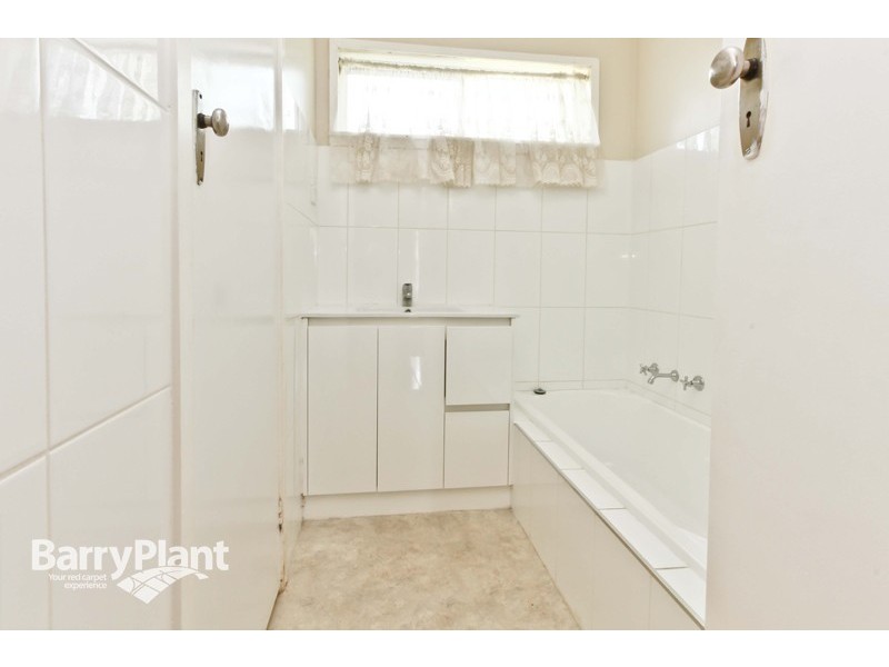 1 Bracknell Street, Keysborough VIC 3173