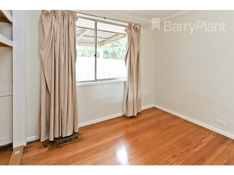 34 Illawarra Cres, Dandenong North VIC 3175