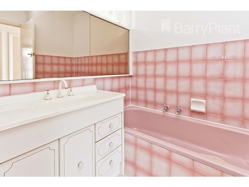 16 First Avenue, Dandenong North VIC 3175