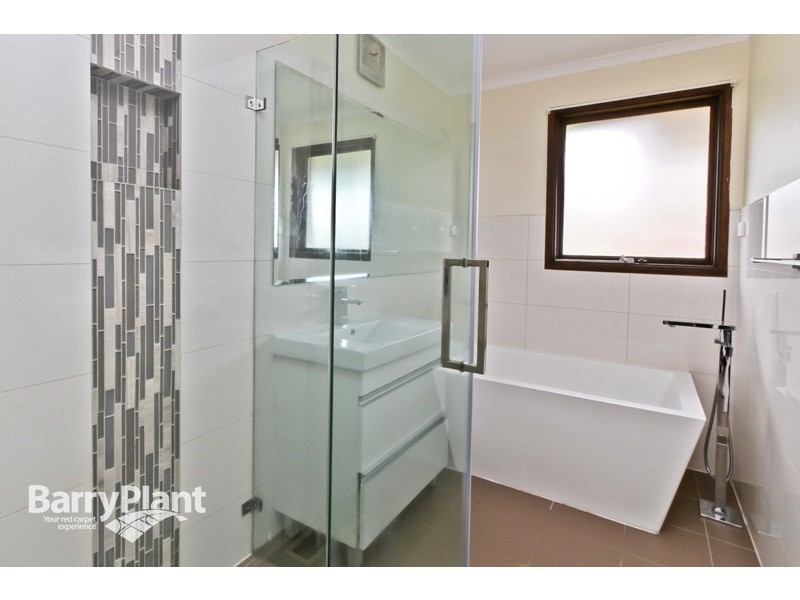 21 Tudawali Cres, Wheelers Hill VIC 3150