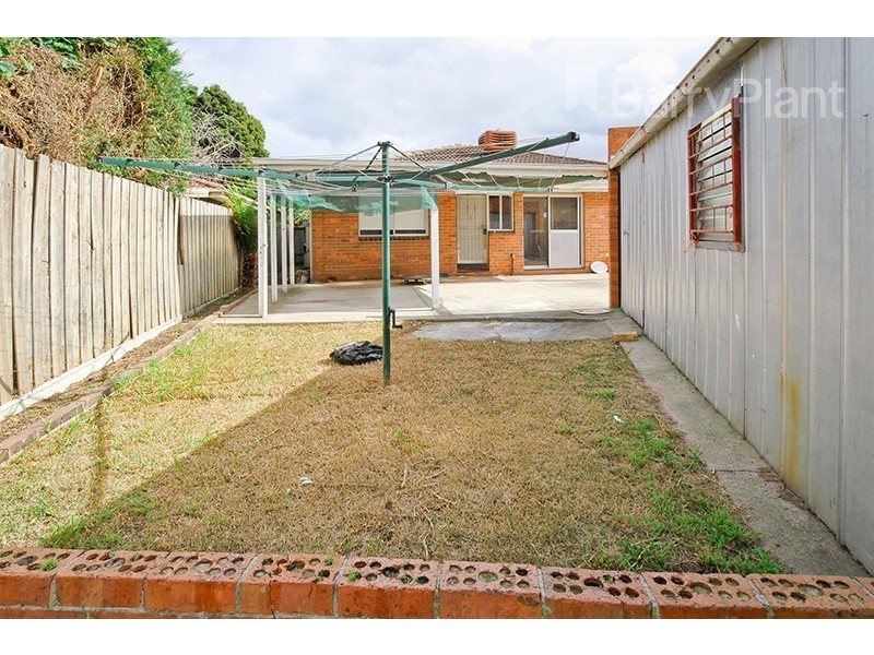 15 Cosier Drive, Noble Park VIC 3174