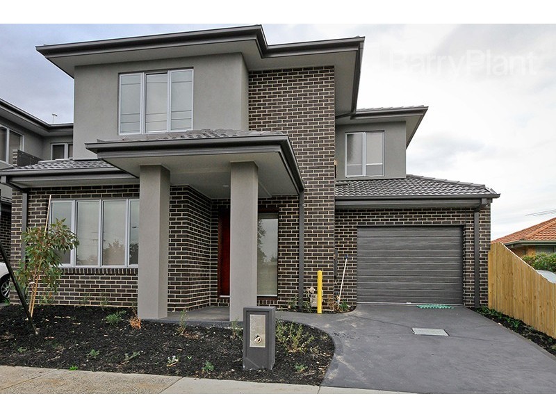 2/1A Carlton Road, Dandenong North VIC 3175