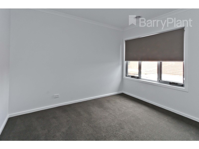 2/1A Carlton Road, Dandenong North VIC 3175