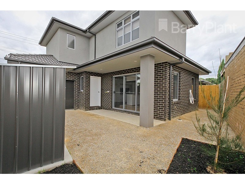 2/1A Carlton Road, Dandenong North VIC 3175