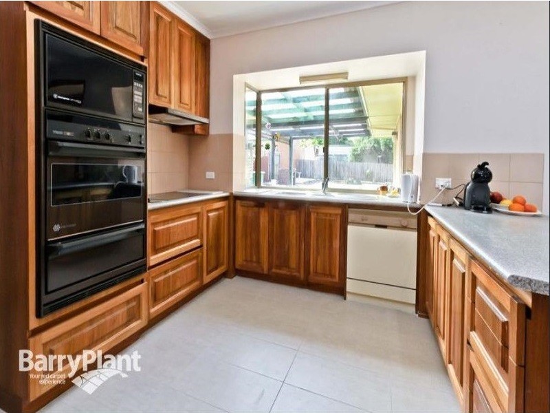 69 Gatcum Cout, Noble Park VIC 3174