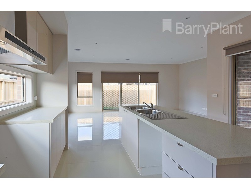 19 Petunia Drive, Keysborough VIC 3173