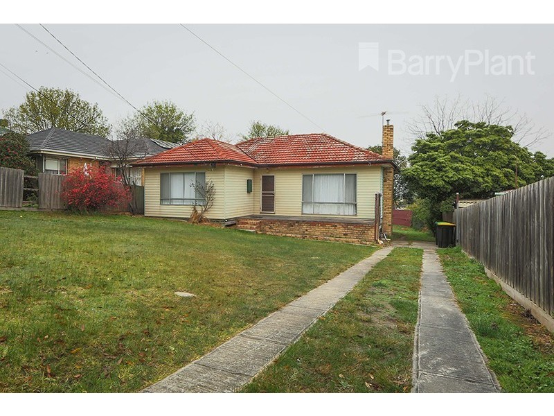 8 Garland Crt, Noble Park VIC 3174