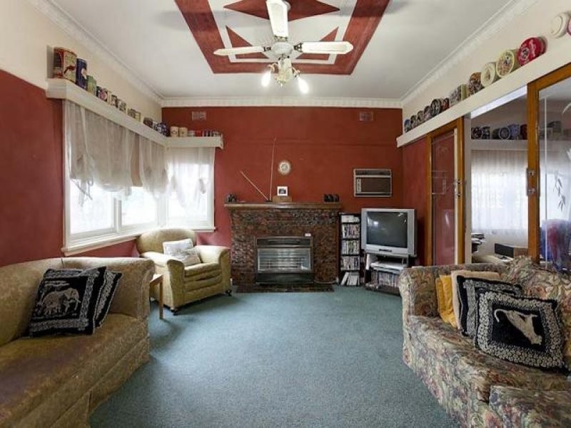 28 Gladstone Road, Dandenong VIC 3175